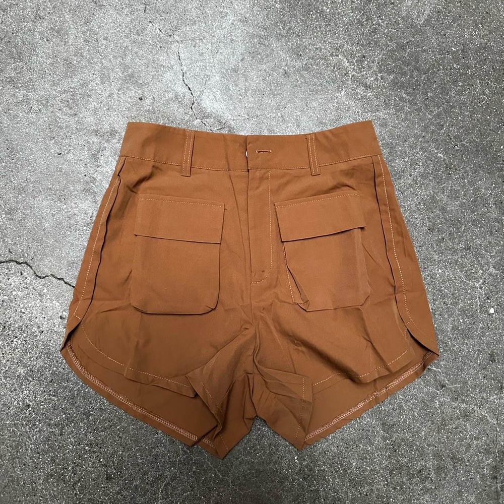 brown cargo shorts high waisted